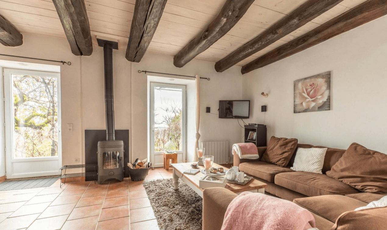 Gîte Rose — le plus intime au Domaine des Roses, gîtes à Tauves en Auvergne