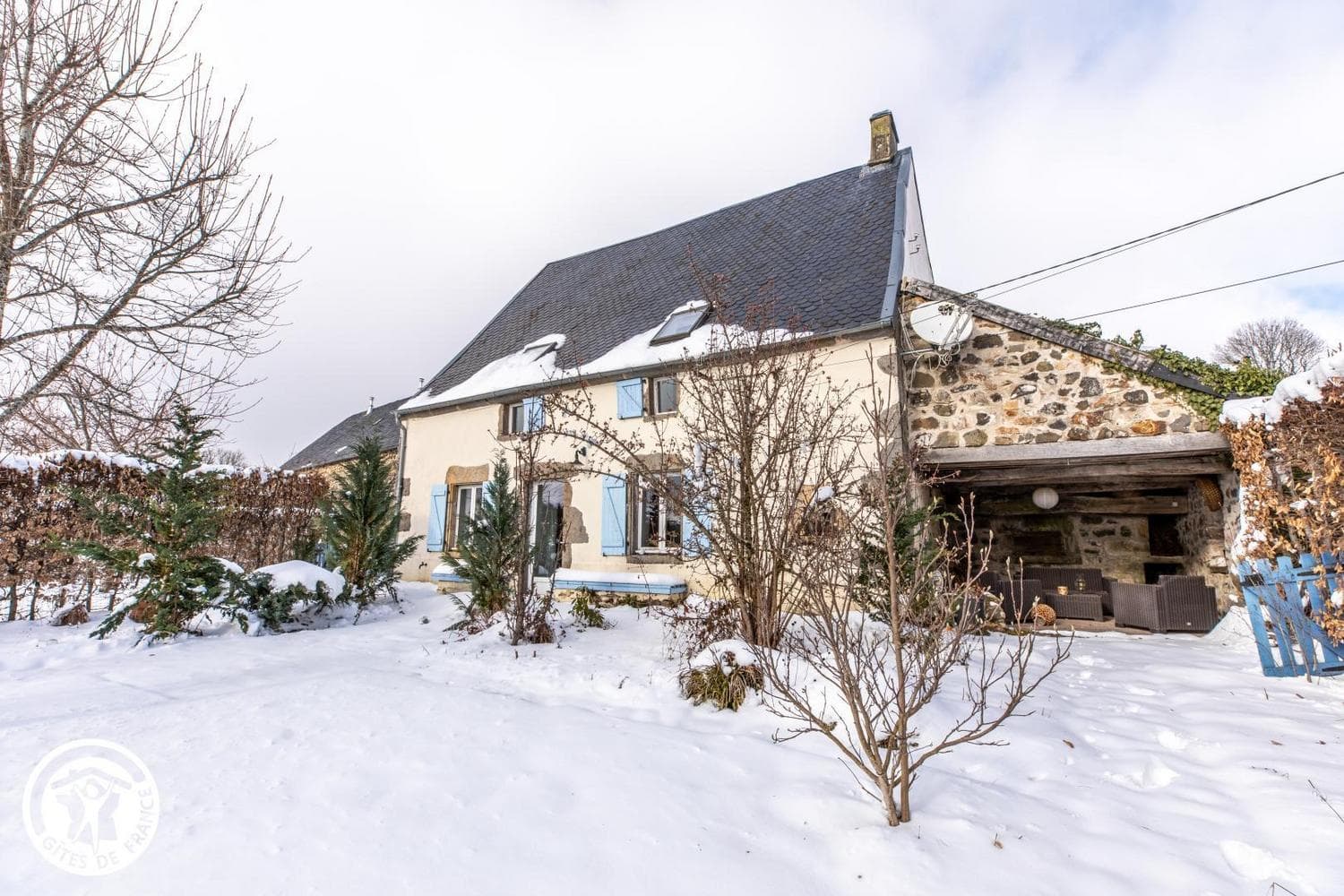 Gîte Anémone sous la neige au Domaine des Roses